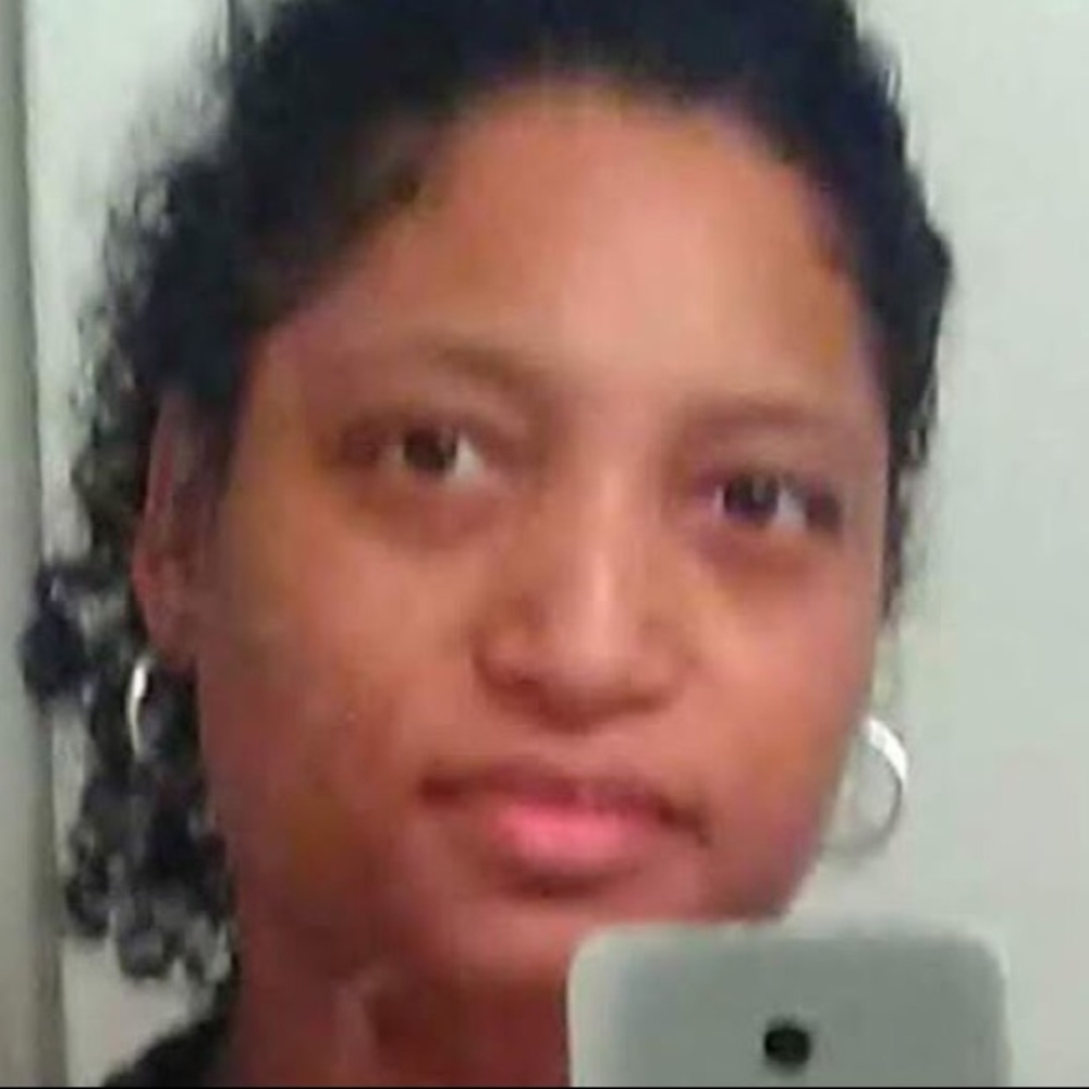 Meet your Posher, Shelia